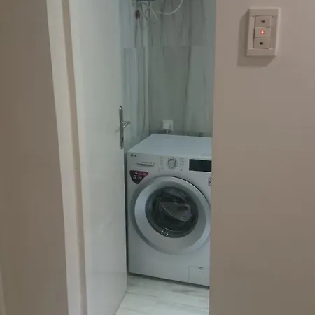Apartment Jasmin White Skopje