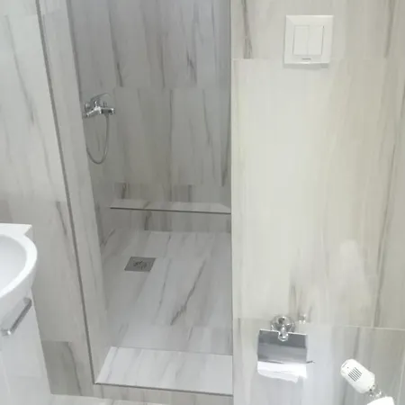 Jasmin White Apartament *